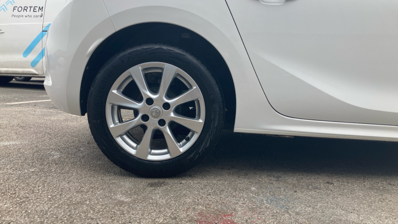 Vauxhall Corsa 1.2 Design 5dr Petrol Hatchback